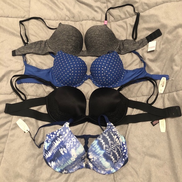 Victoria's Secret Other - NWT Victoria Secret 32D Bras lot